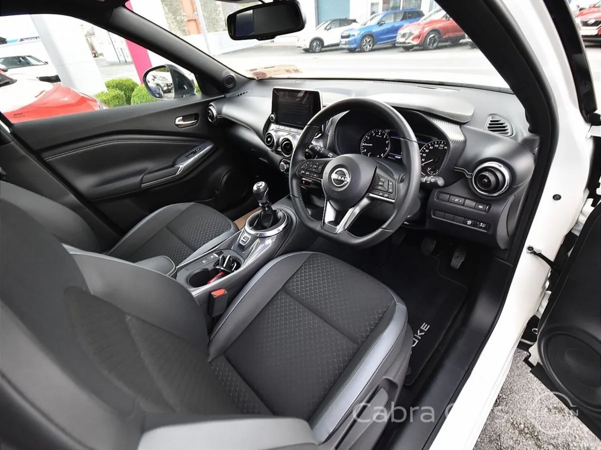 Nissan Juke SUV, Petrol, 2023, White