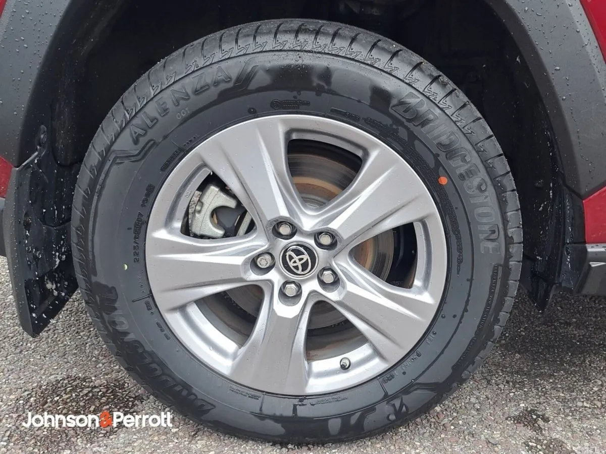 Toyota RAV4 SUV, Petrol Hybrid, 2025, Red