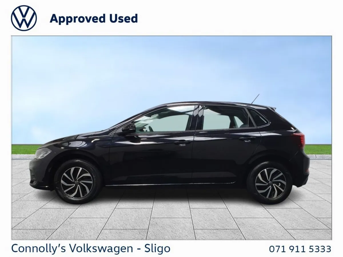 Volkswagen Polo Hatchback, Petrol, 2023, Black
