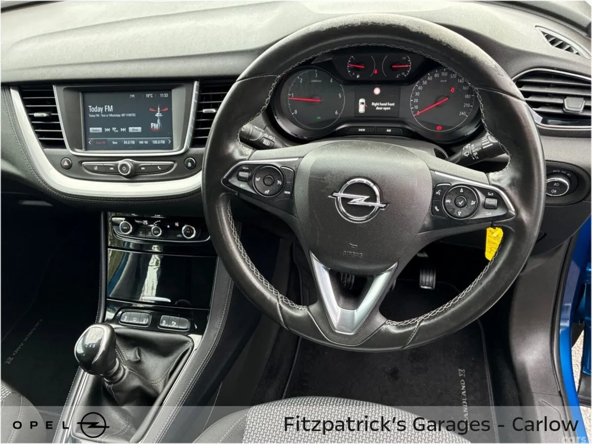 Opel Grandland X SUV, Diesel, 2019, Blue