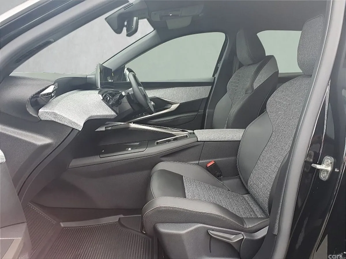 Peugeot 3008 SUV, Petrol, 2026, Black