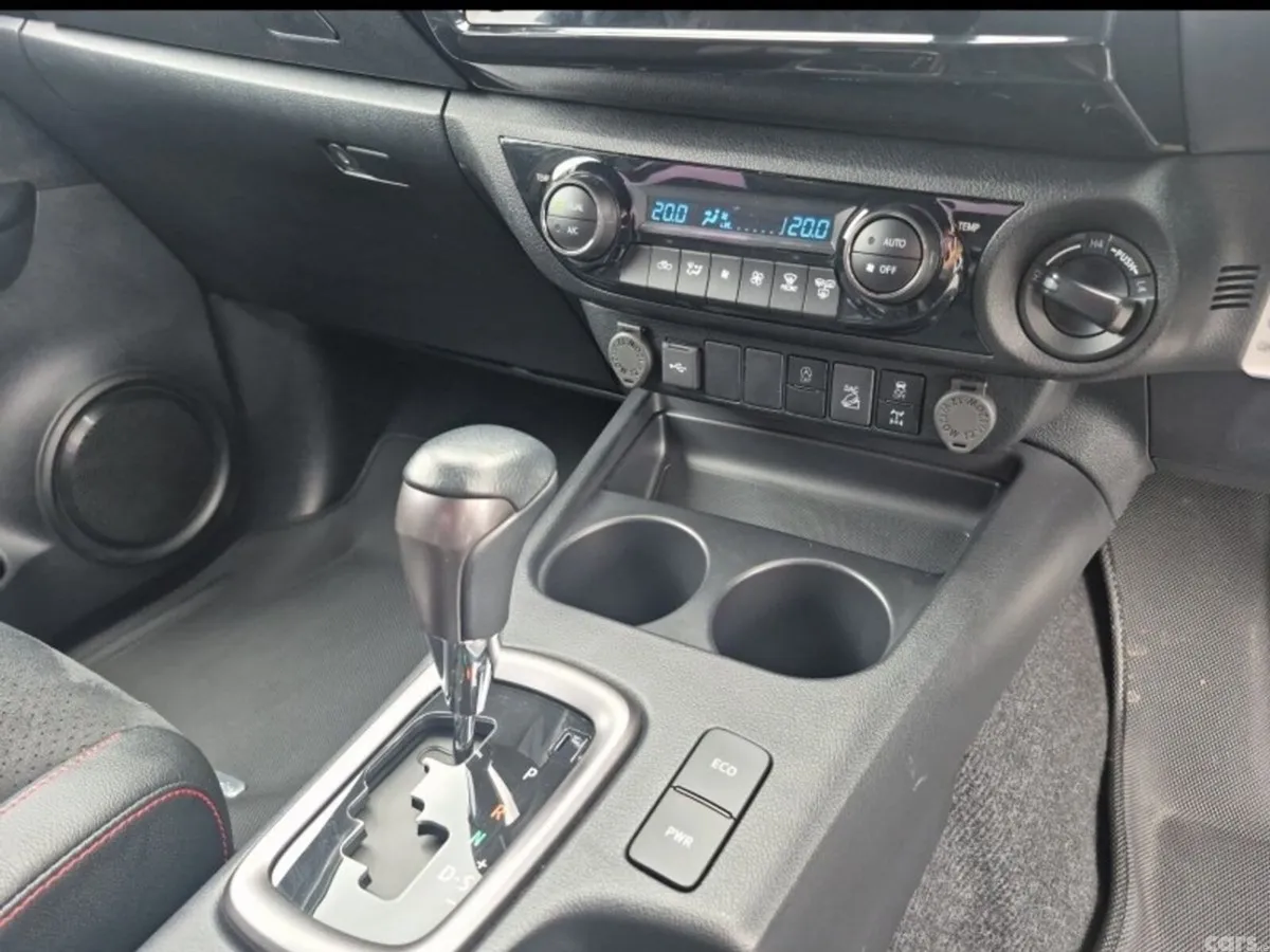 Toyota Hilux Pick Up, Diesel, 2024, Black