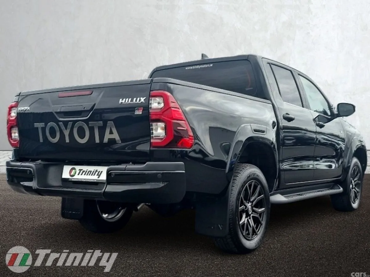 Toyota Hilux Pick Up, Diesel, 2024, Black