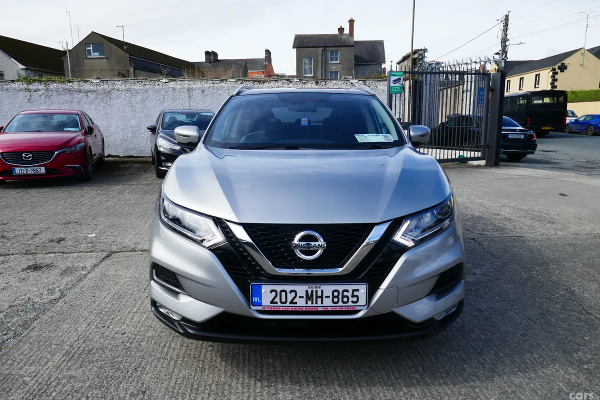 Nissan Qashqai MPV, Diesel, 2020, Grey