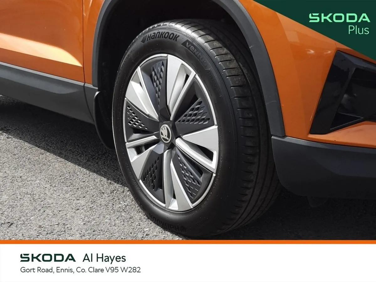 Skoda Karoq SUV, Diesel, 2023, Orange