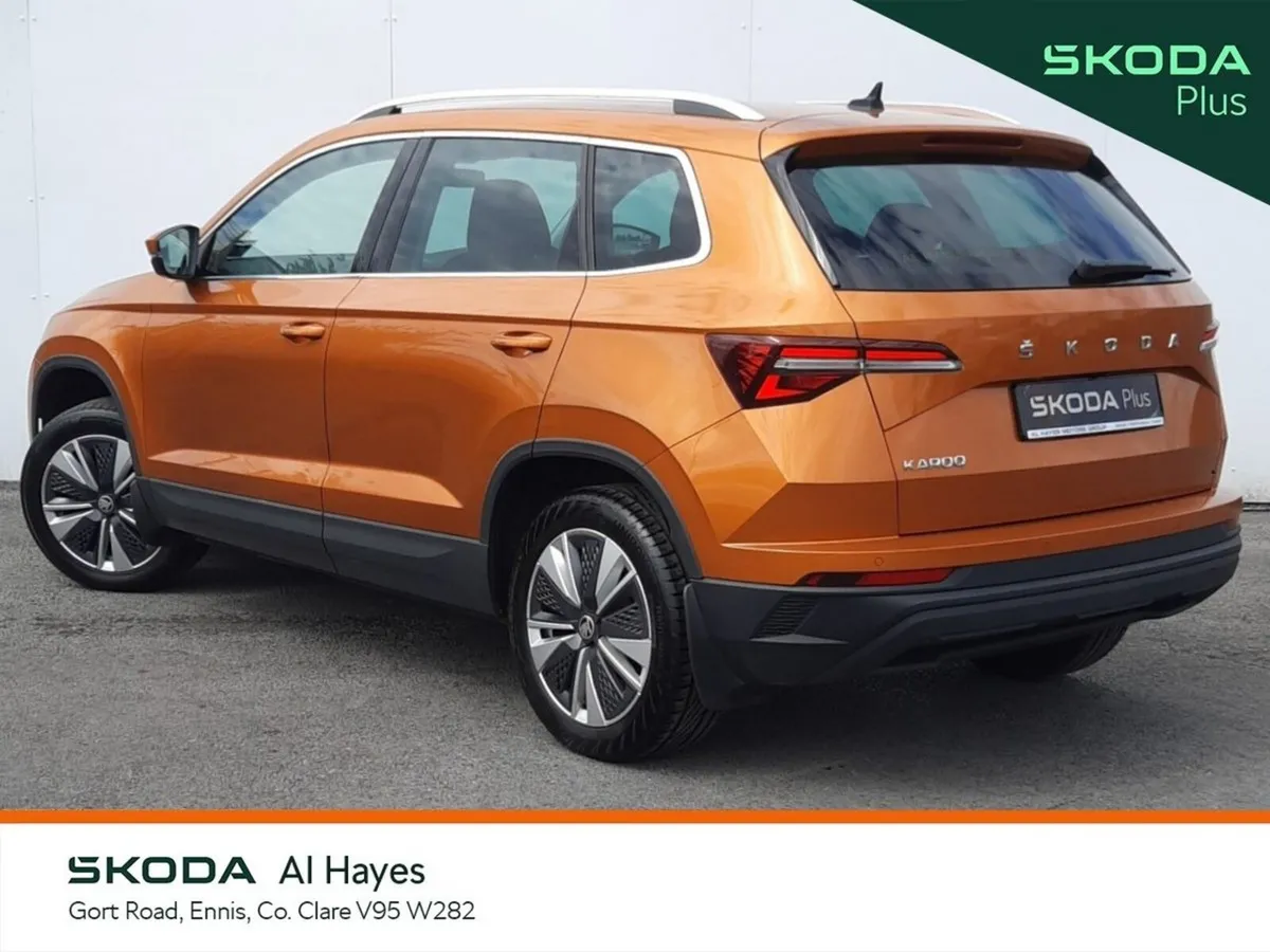 Skoda Karoq SUV, Diesel, 2023, Orange