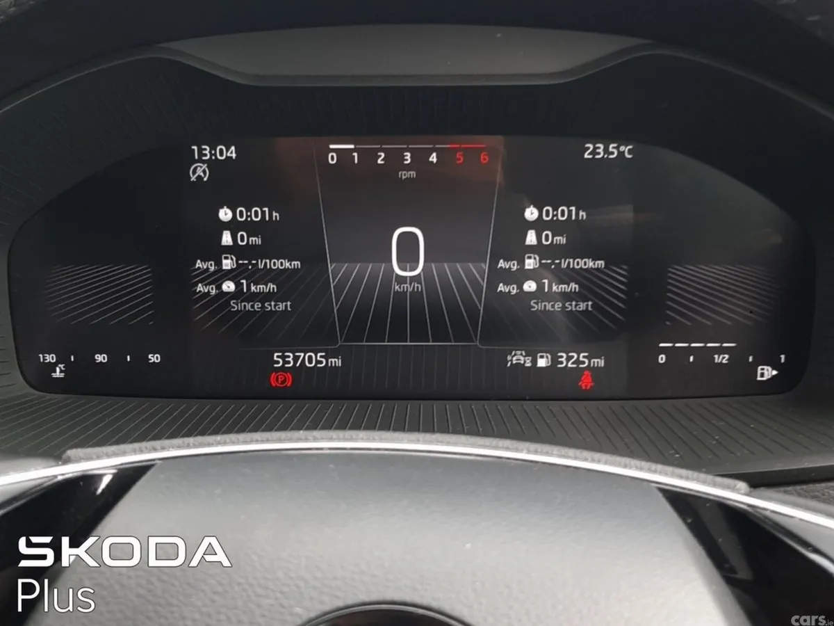 Skoda Karoq SUV, Diesel, 2023, Orange