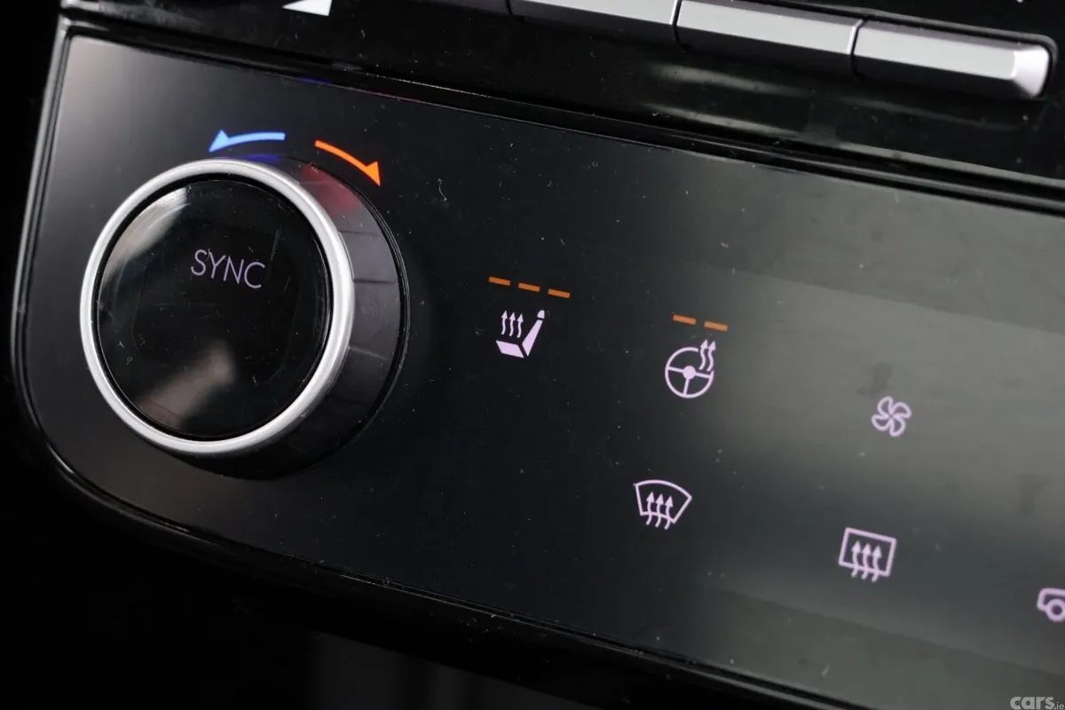 Hyundai Tucson SUV, Petrol Plug-in Hybrid, 2025, White