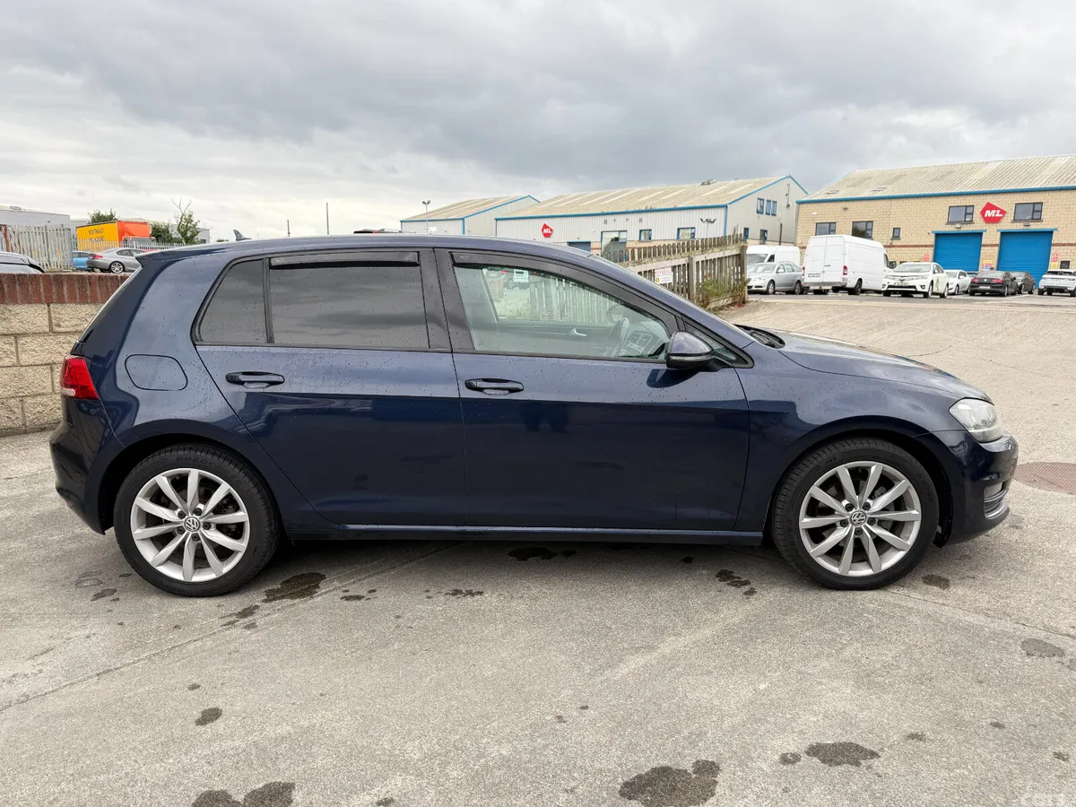 Volkswagen Golf Hatchback, Petrol, 2016, Navy