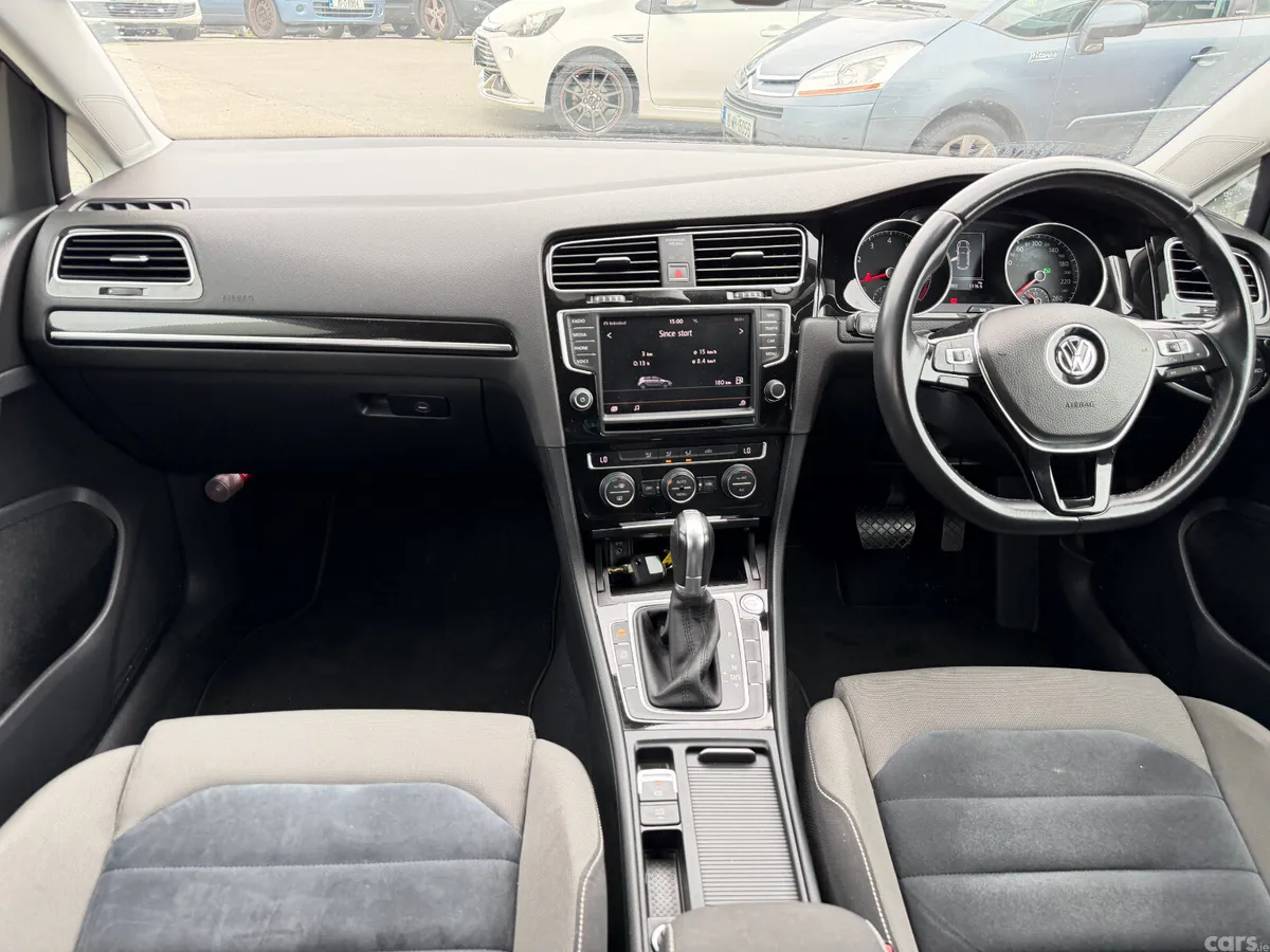 Volkswagen Golf Hatchback, Petrol, 2016, Navy