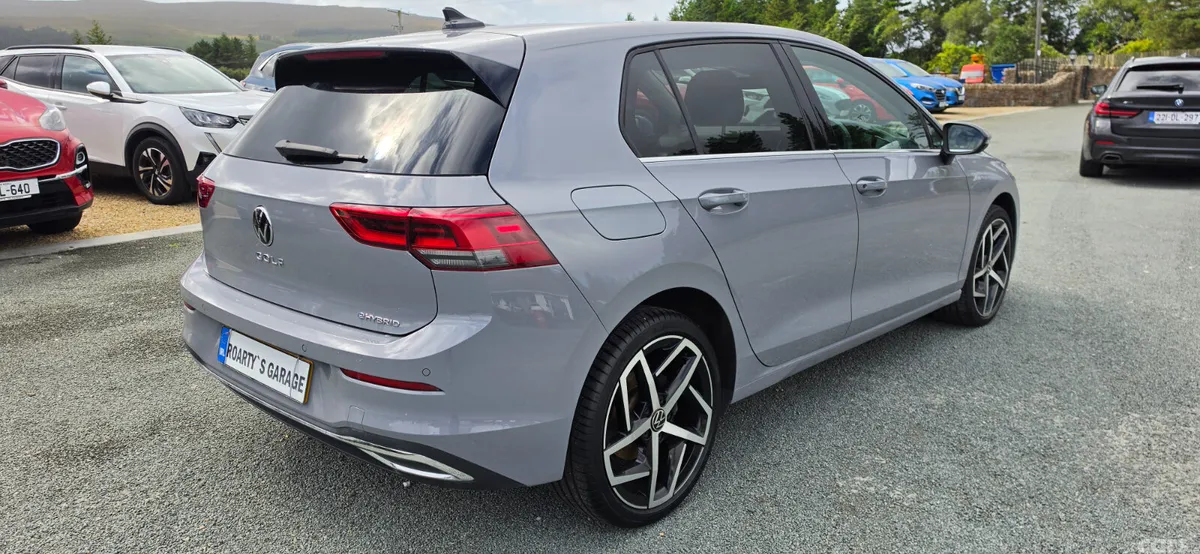 Volkswagen Golf Hatchback, Petrol Hybrid, 2023, Grey