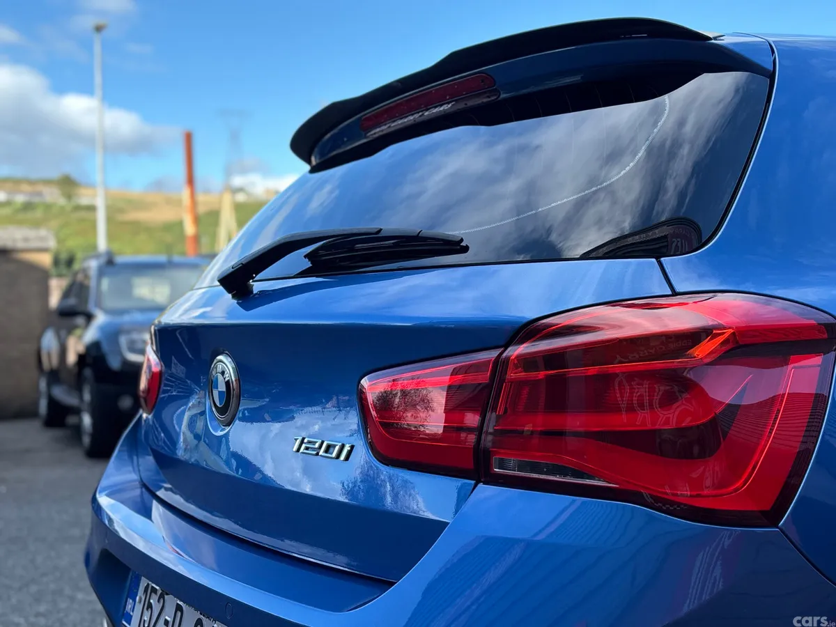 BMW 1-Series Hatchback, Petrol, 2015, Blue