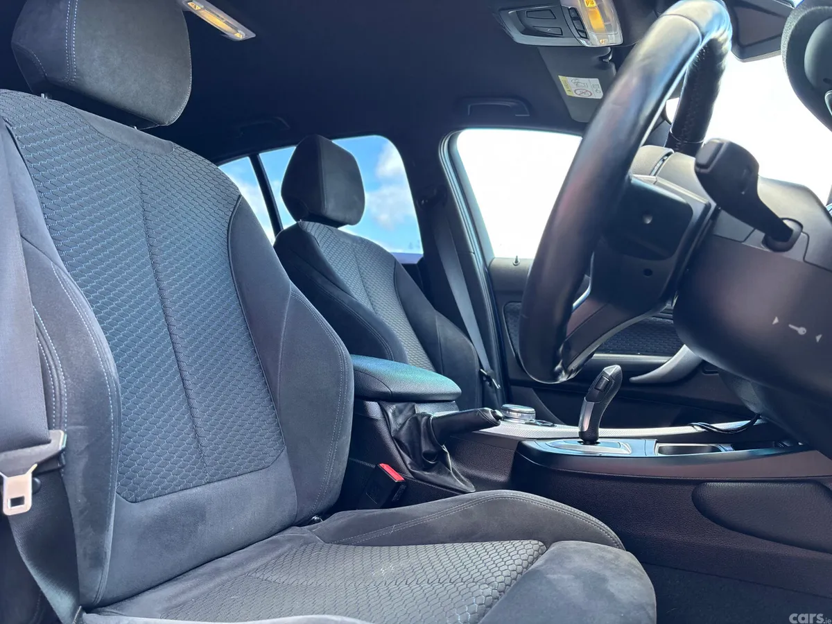 BMW 1-Series Hatchback, Petrol, 2015, Blue
