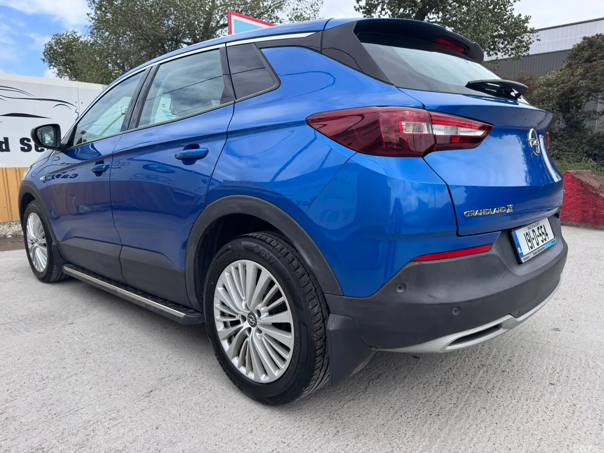 Opel Grandland X SUV, Diesel, 2019, Blue