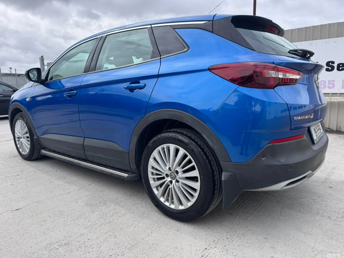 Opel Grandland X SUV, Diesel, 2019, Blue