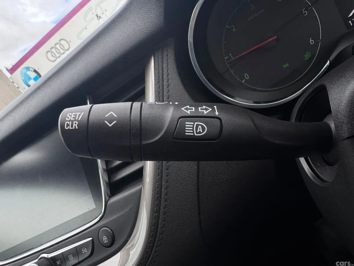 Opel Grandland X SUV, Diesel, 2019, Blue
