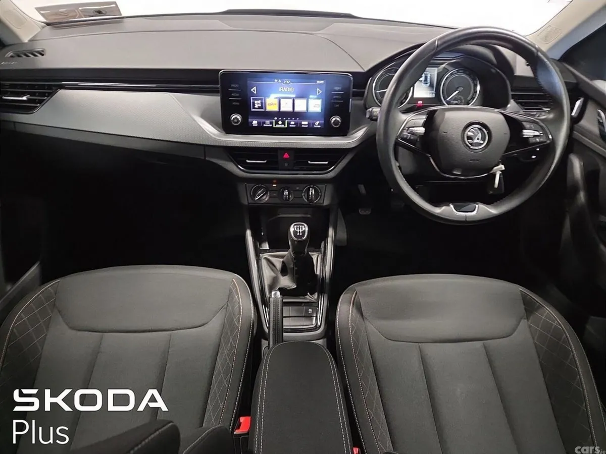 Skoda Kamiq Hatchback, Petrol, 2022, Grey