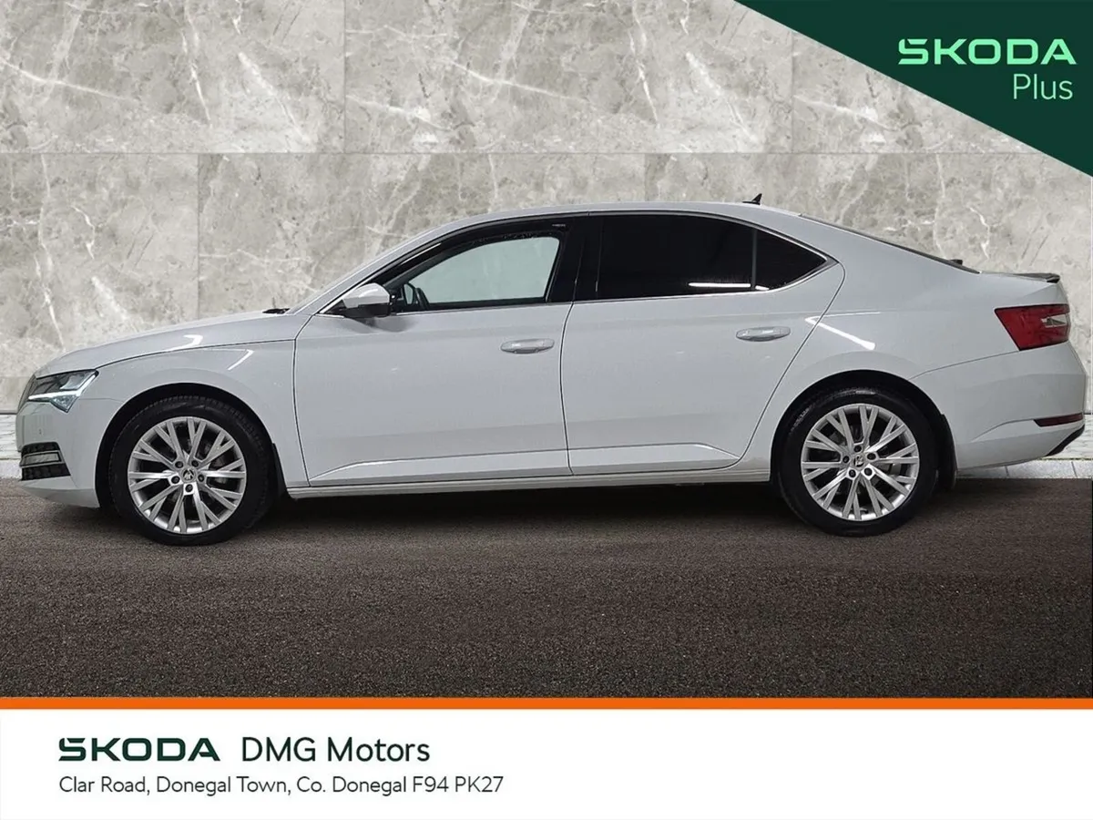 Skoda Superb Saloon, Diesel, 2024, White