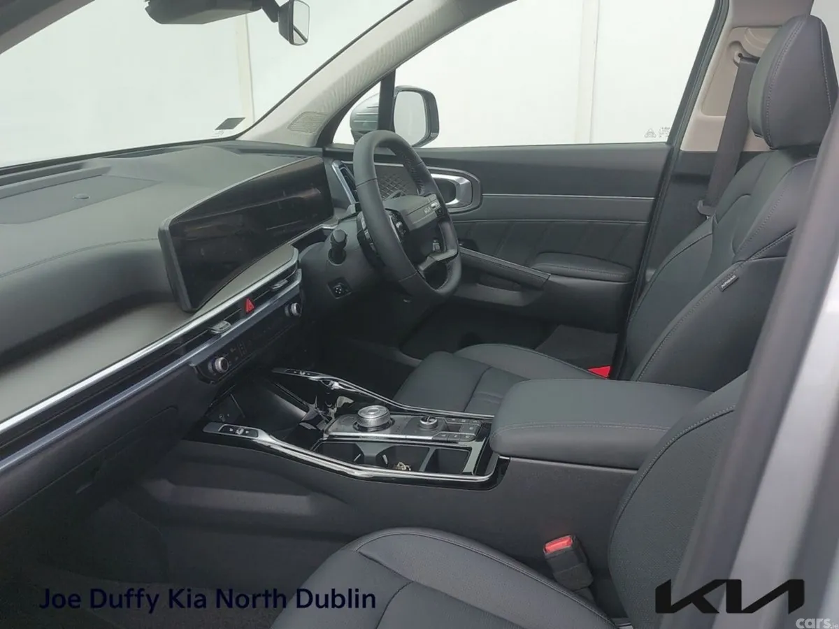 Kia Sorento SUV, Petrol Plug-in Hybrid, 2026, Grey