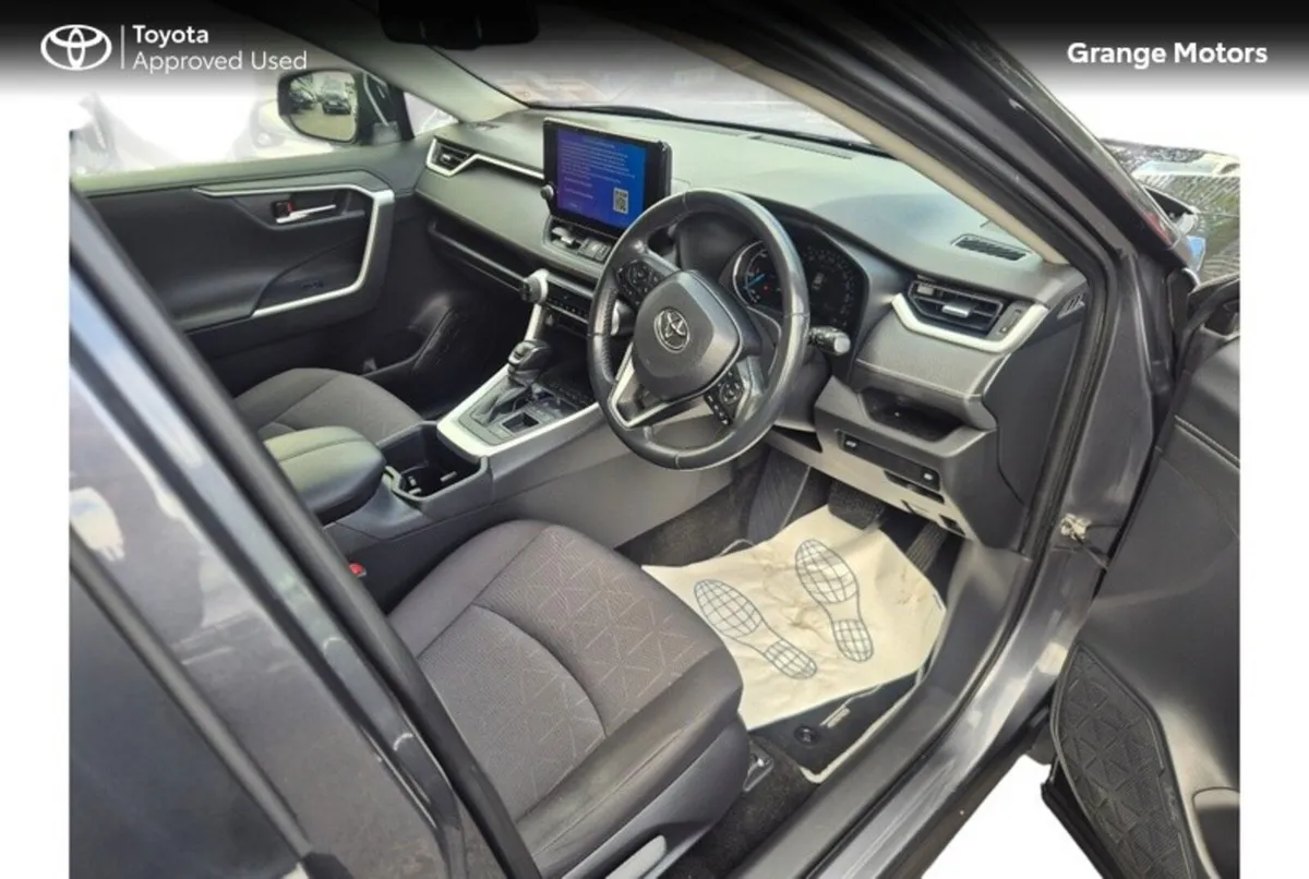 Toyota RAV4 SUV, Petrol Hybrid, 2023, Grey