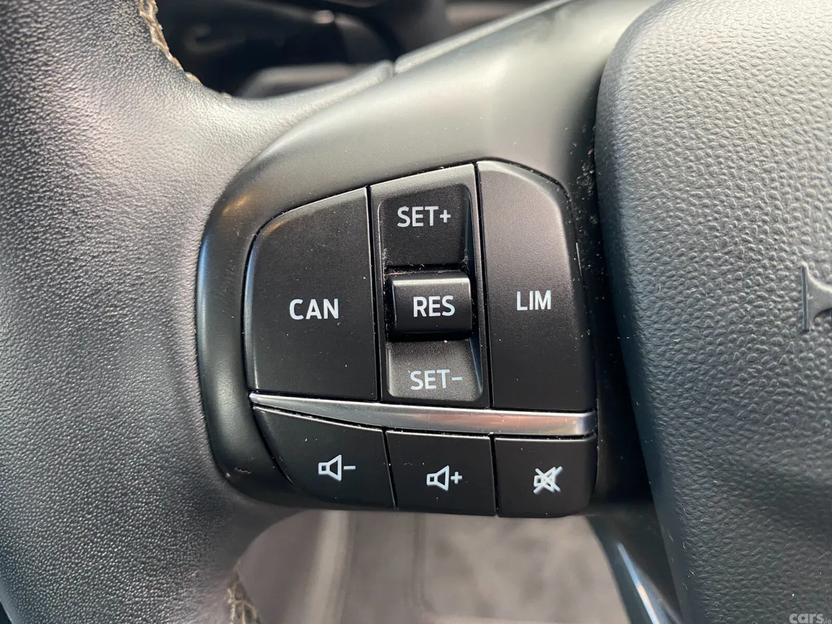 Ford Fiesta Hatchback, Petrol, 2019, Red