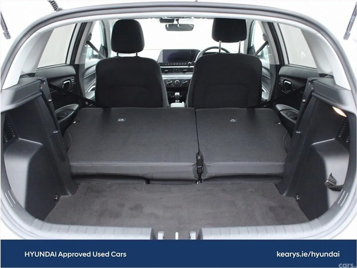 Hyundai i20 Hatchback, Petrol, 2026, White