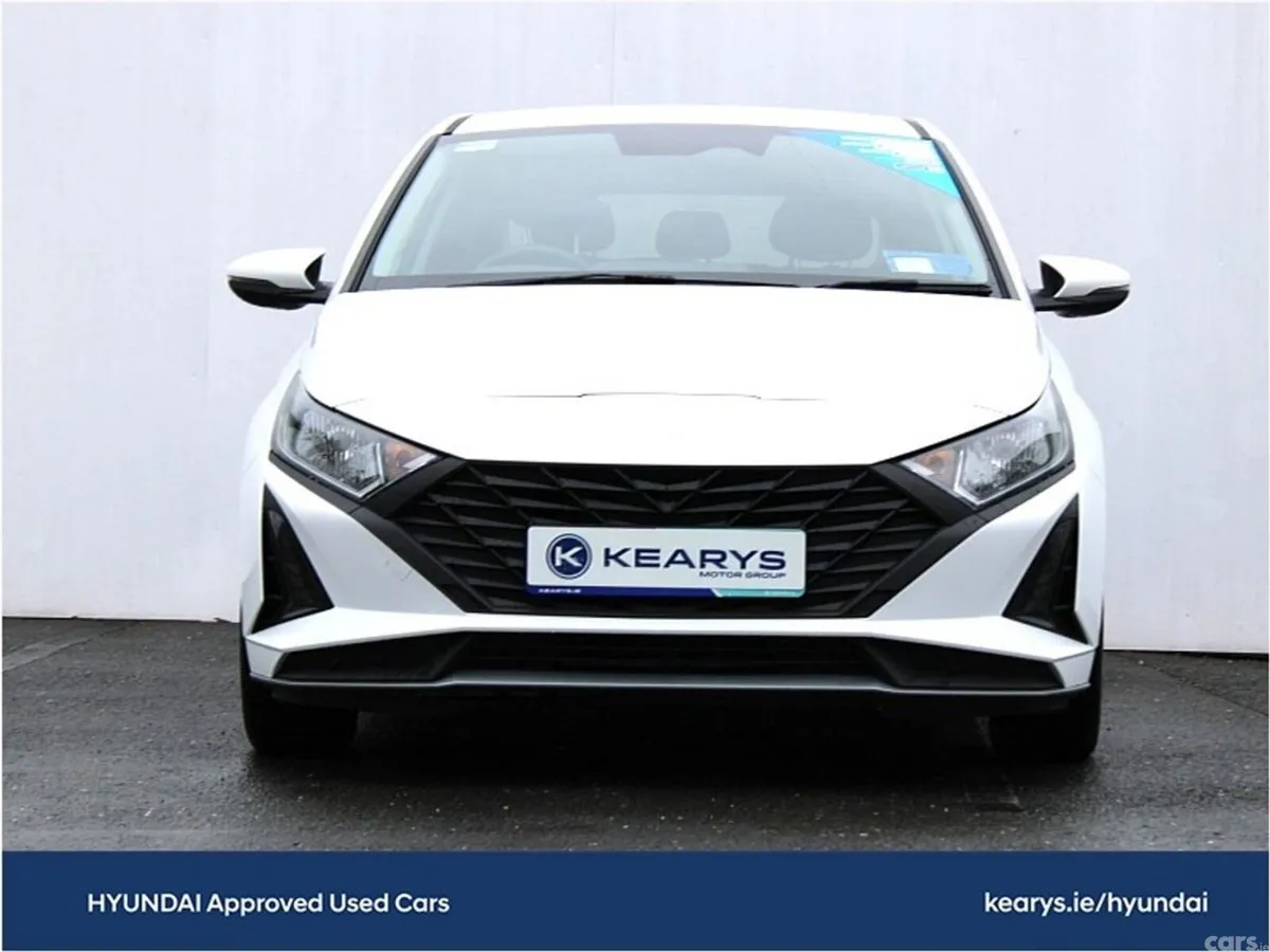 Hyundai i20 Hatchback, Petrol, 2026, White