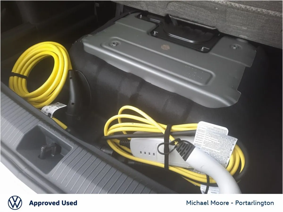 Volkswagen Tiguan SUV, Petrol Plug-in Hybrid, 2026, Grey