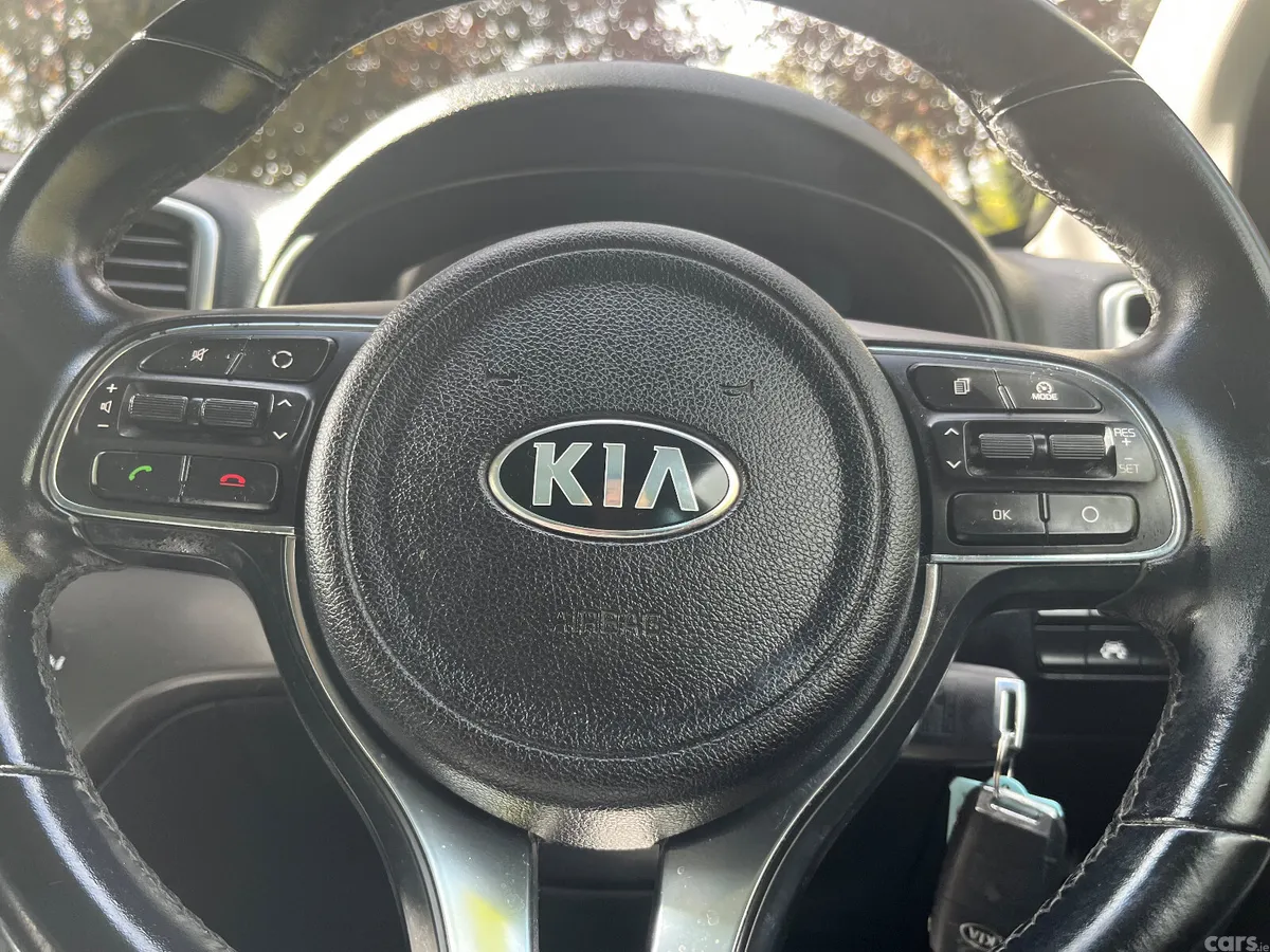Kia Sportage SUV, Diesel, 2016, Silver