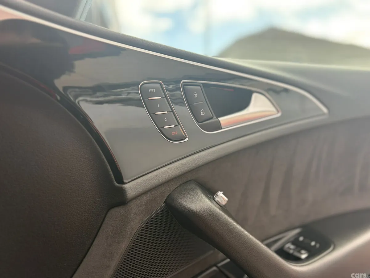 Audi A6 Saloon, Diesel, 2018, Red