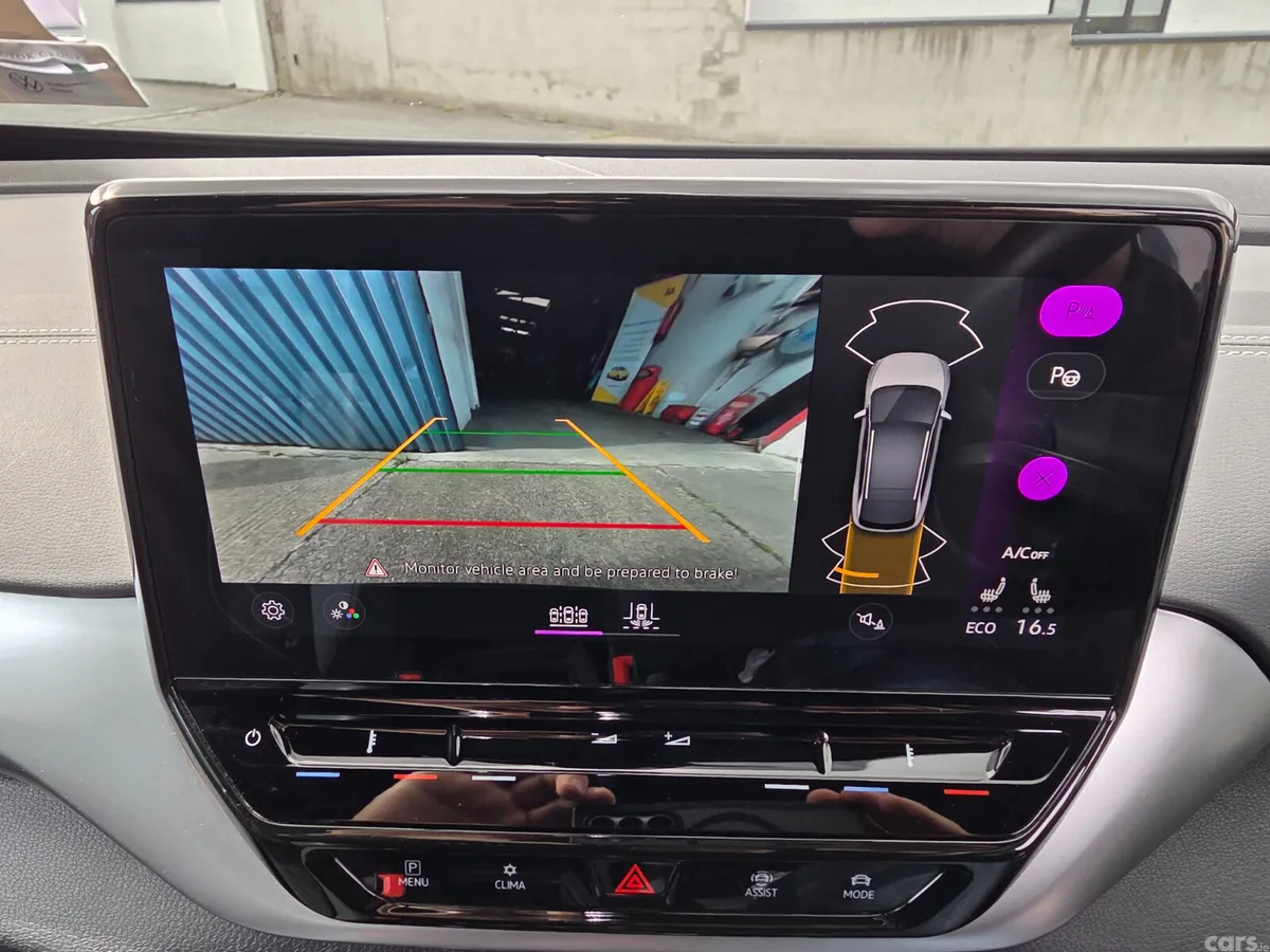 Volkswagen ID.4 SUV, Electric, 2023, White