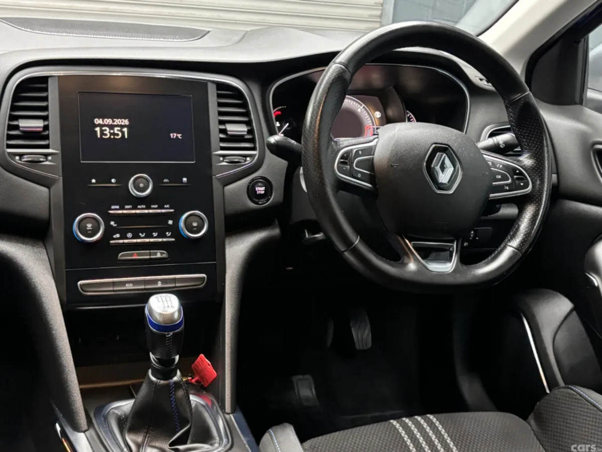 Renault Megane Hatchback, Diesel, 2016, Blue