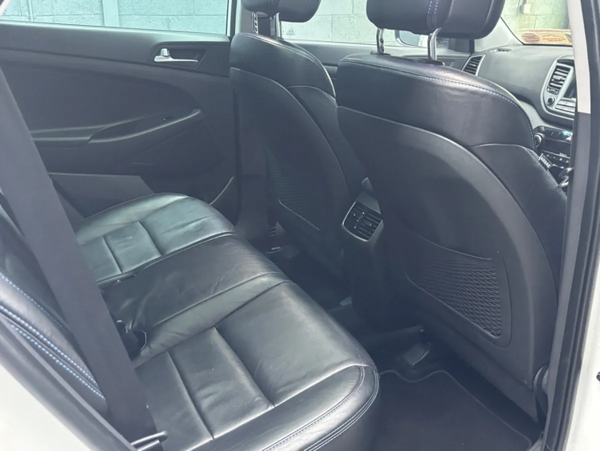 Hyundai Tucson MPV, Diesel, 2016, White