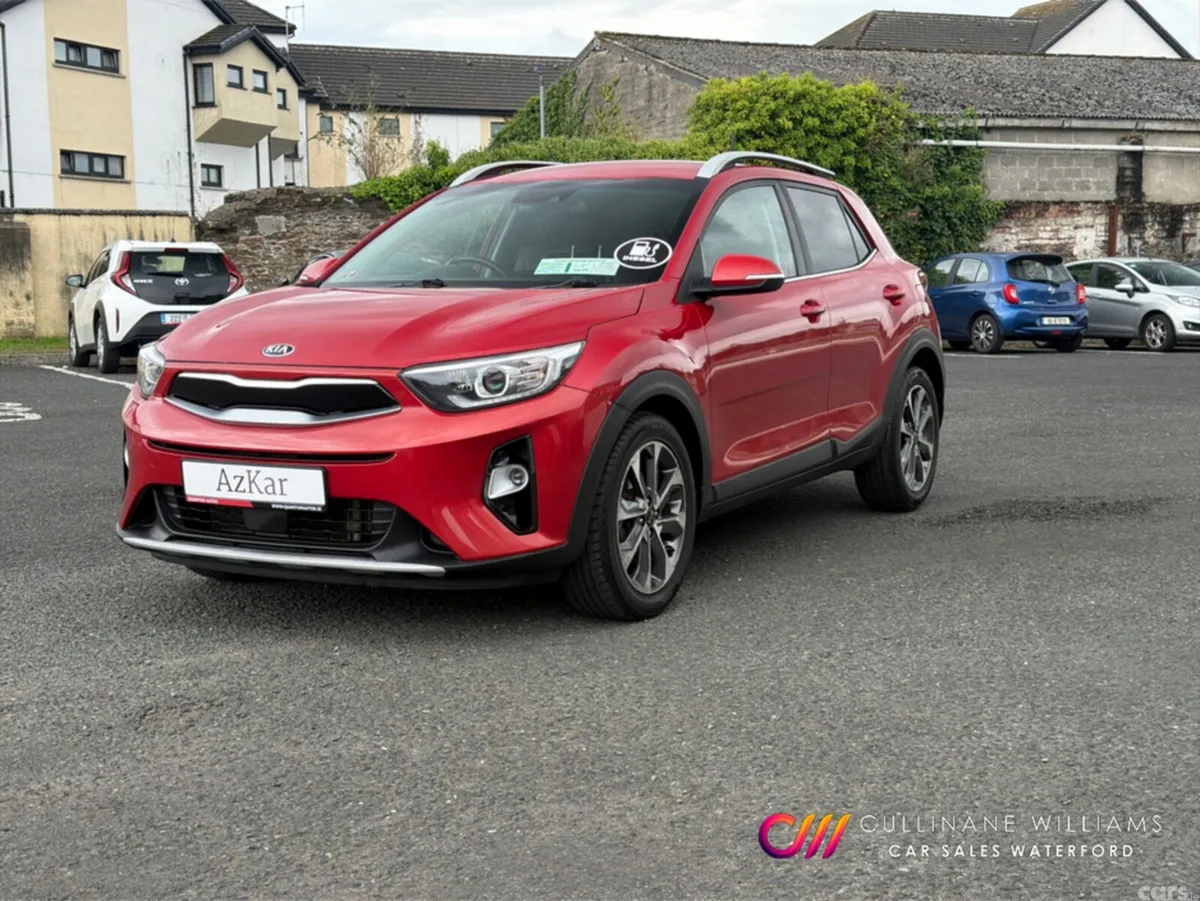 Kia Stonic SUV, Diesel, 2018, Red