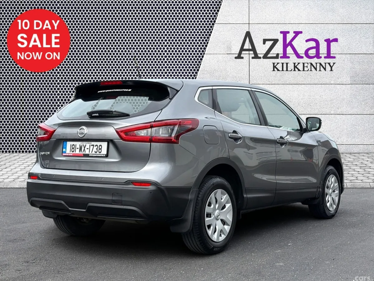 Nissan Qashqai SUV, Diesel, 2018, Grey