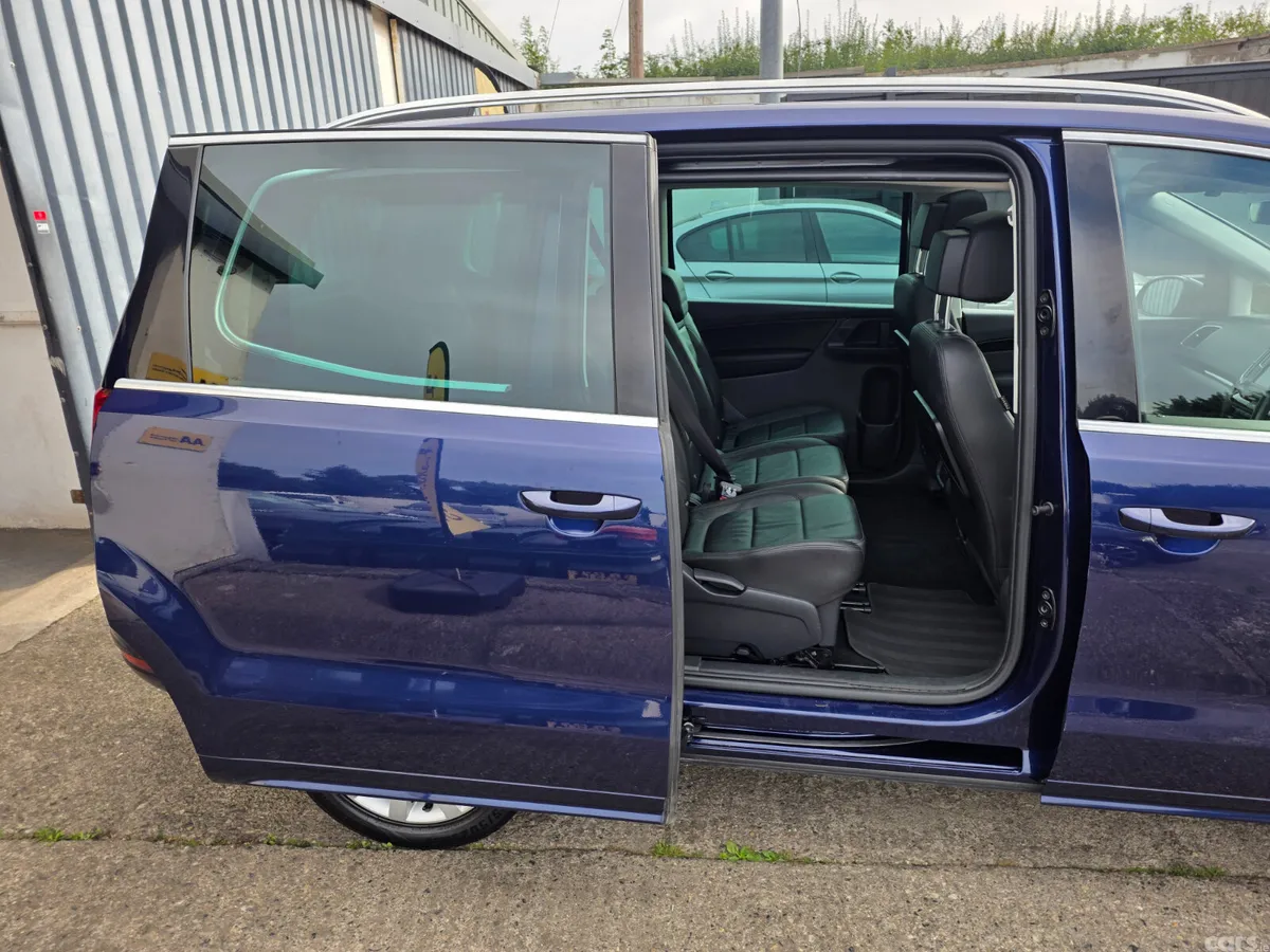 Volkswagen Sharan MPV, Diesel, 2018, Blue