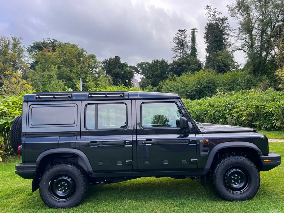 INEOS Grenadier SUV, Diesel, 2026, Grey