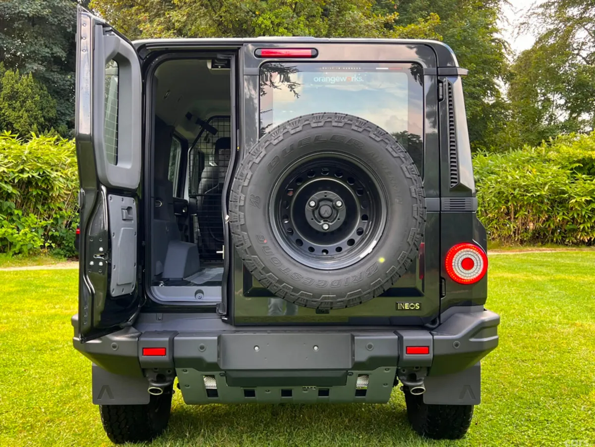 INEOS Grenadier SUV, Diesel, 2026, Grey