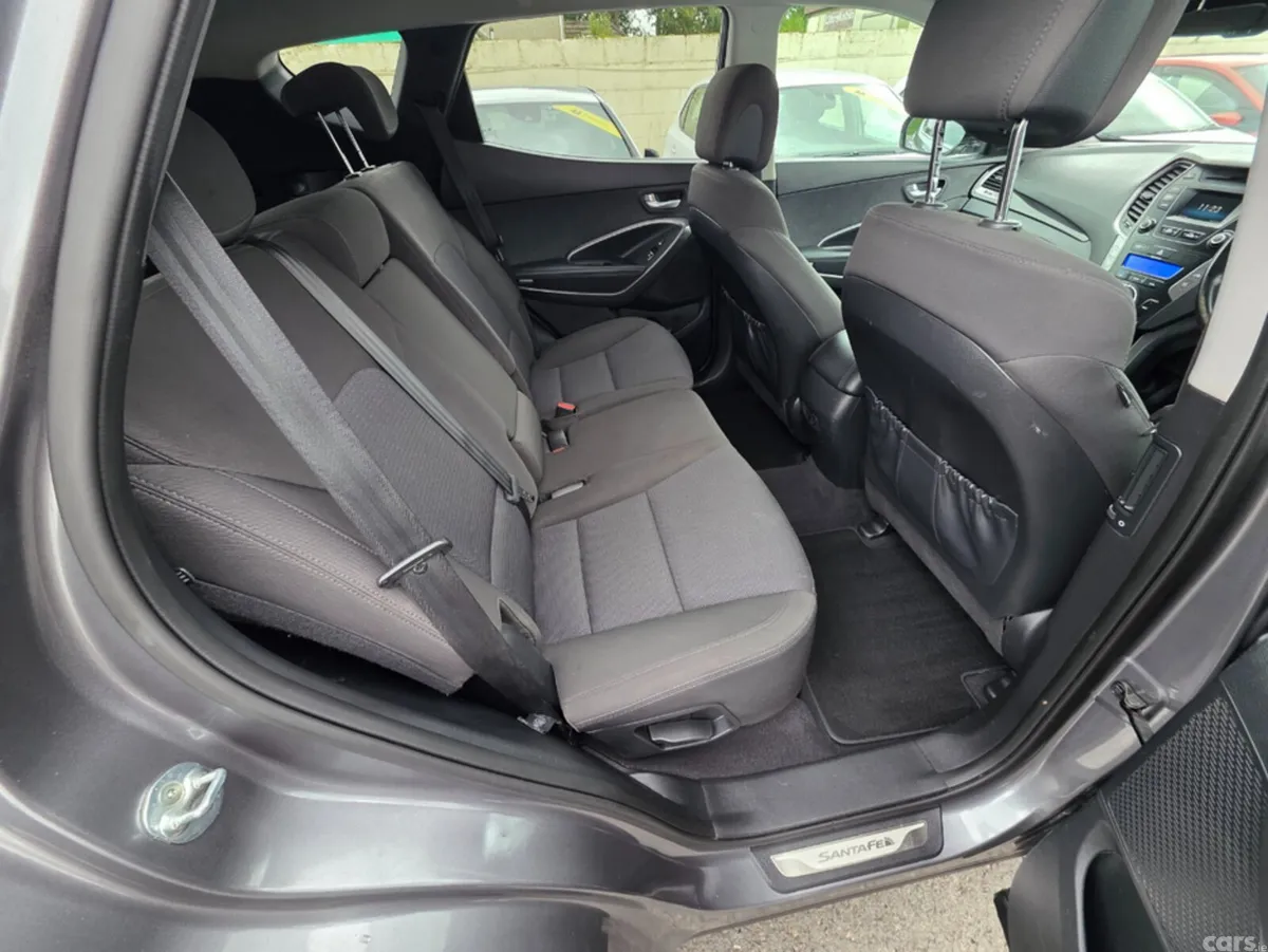 Hyundai Santa Fe SUV, Diesel, 2016, Silver