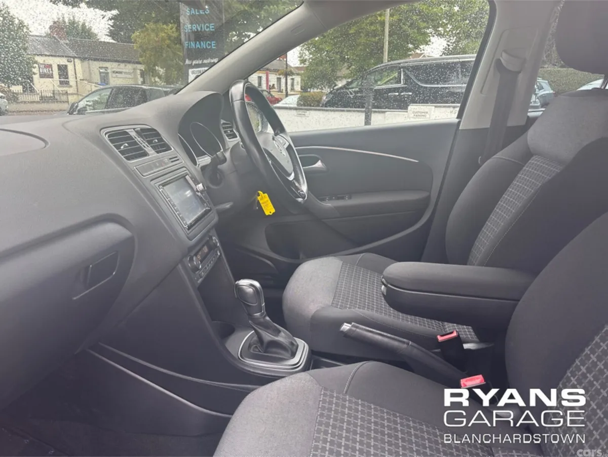 Volkswagen Polo Hatchback, Petrol, 2017, Red