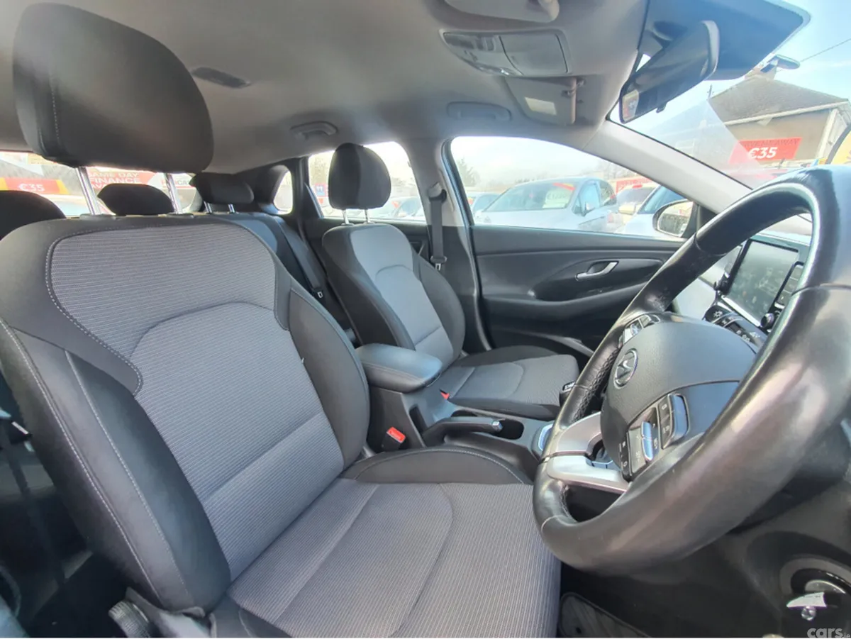 Hyundai i30 Hatchback, Petrol, 2020, Black