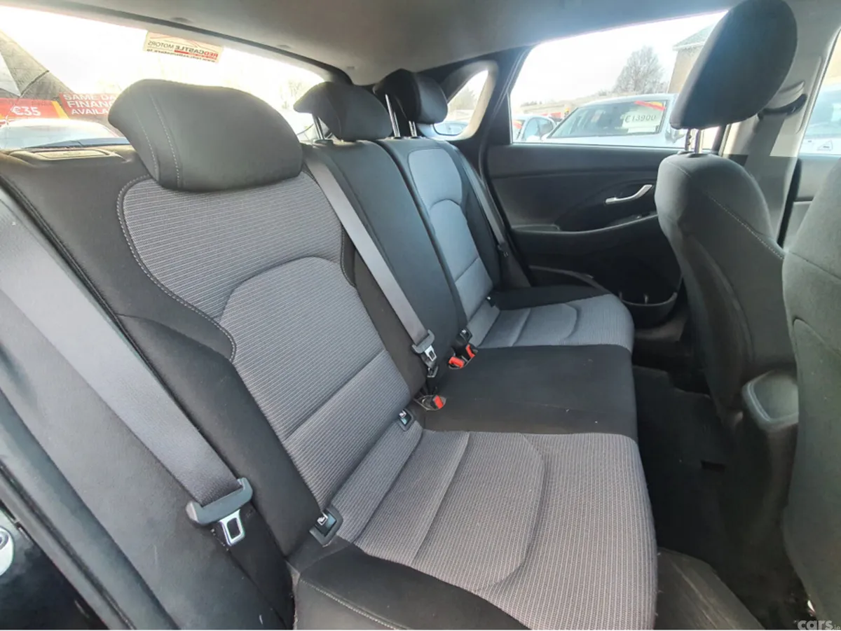 Hyundai i30 Hatchback, Petrol, 2020, Black