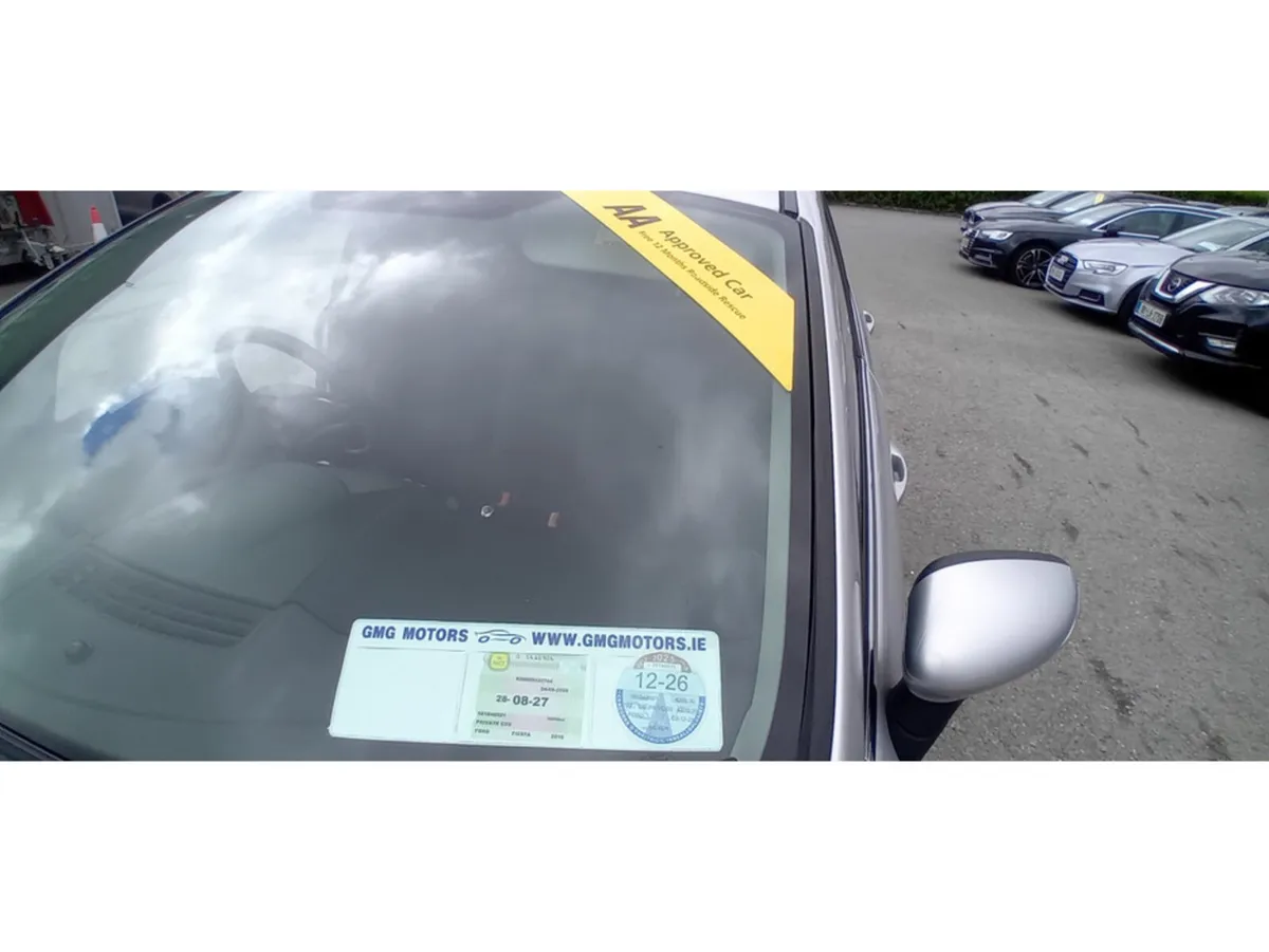 Ford Fiesta Hatchback, Petrol, 2016, Silver