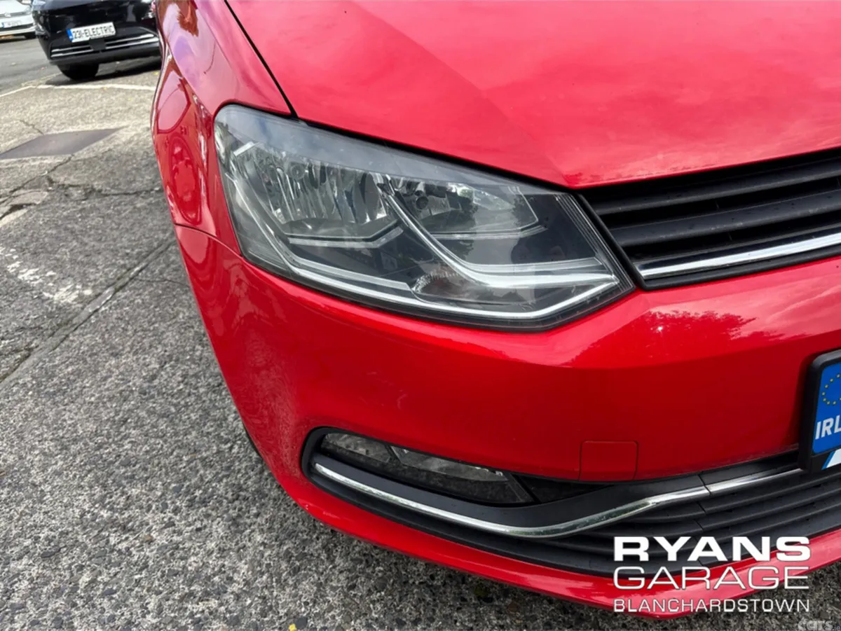 Volkswagen Polo Hatchback, Petrol, 2017, Red