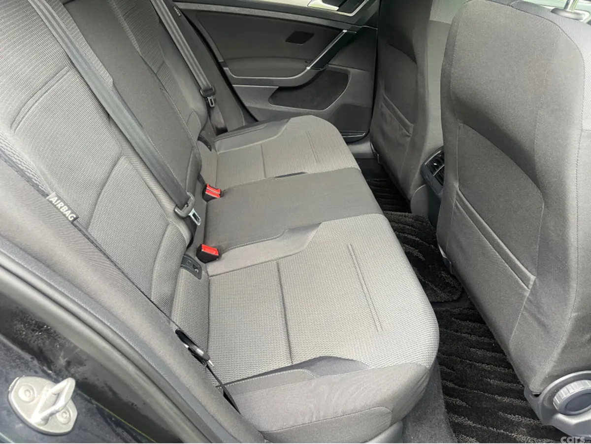 Volkswagen Golf Hatchback, Petrol, 2015, Black
