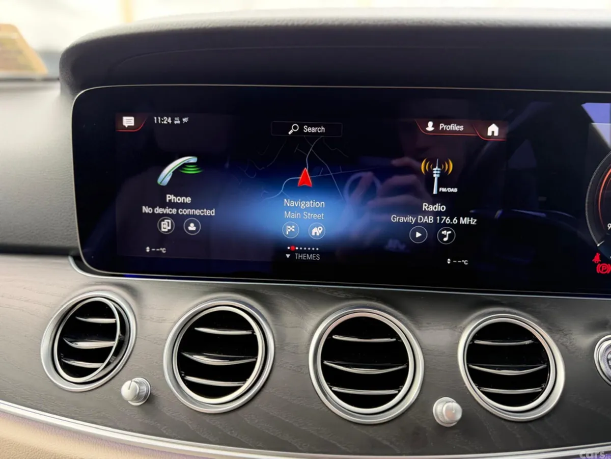 Mercedes-Benz E-Class Saloon, Diesel, 2022, Blue