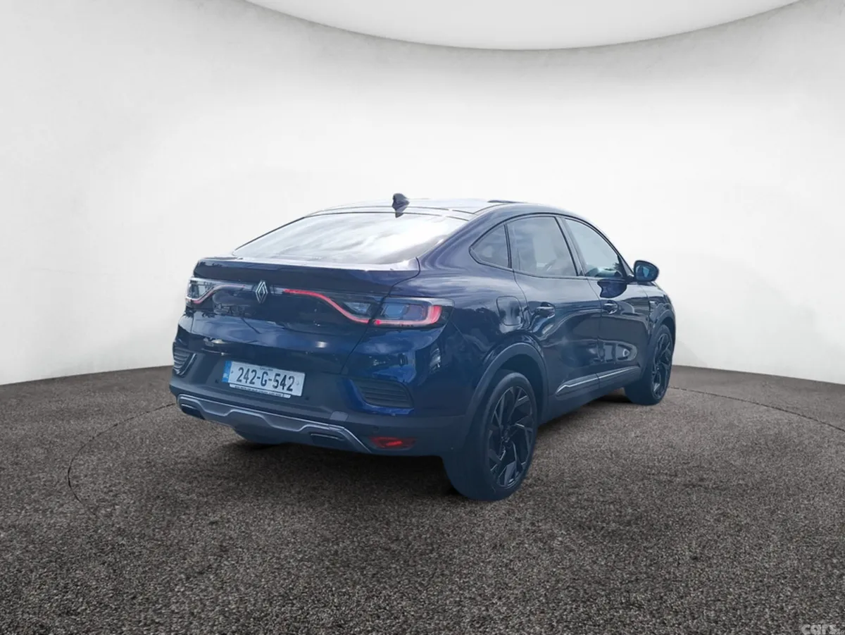 Renault Arkana Hatchback, Petrol, 2024, Blue