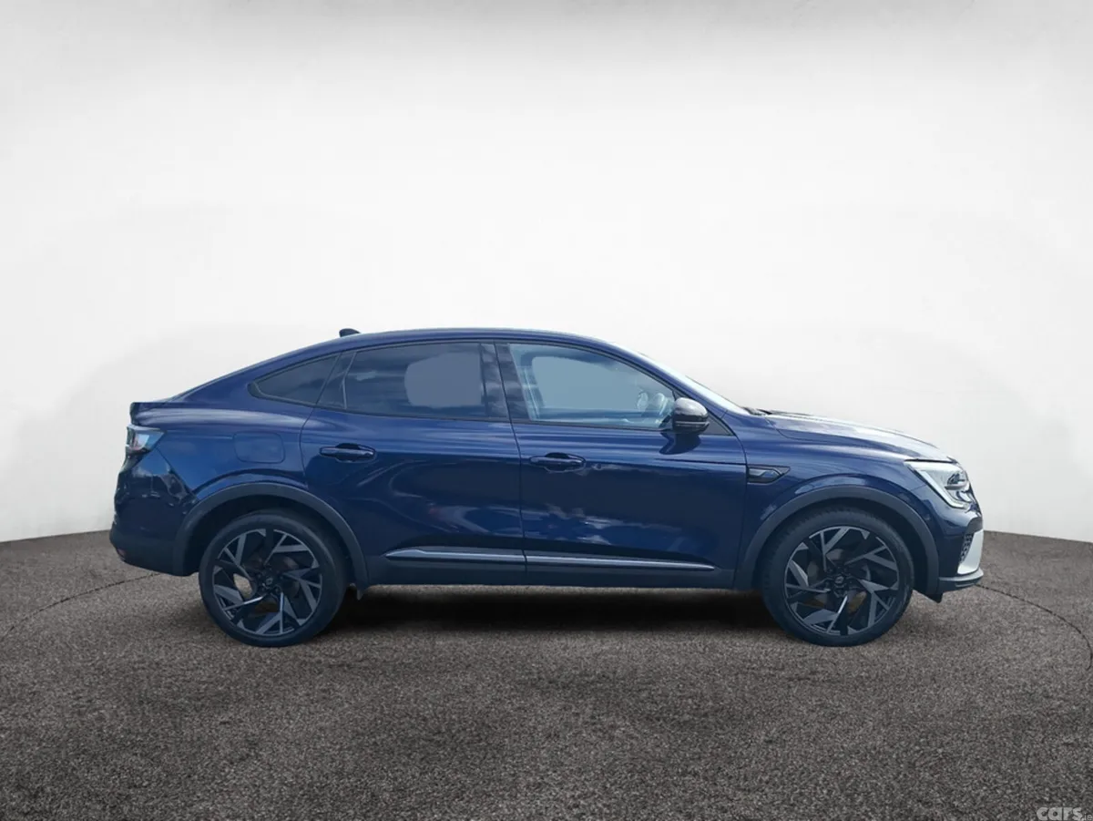 Renault Arkana Hatchback, Petrol, 2024, Blue