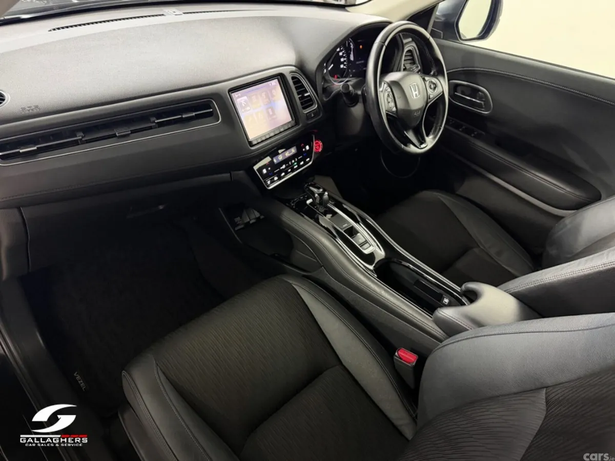 Honda Vezel SUV, Petrol Hybrid, 2021, Black