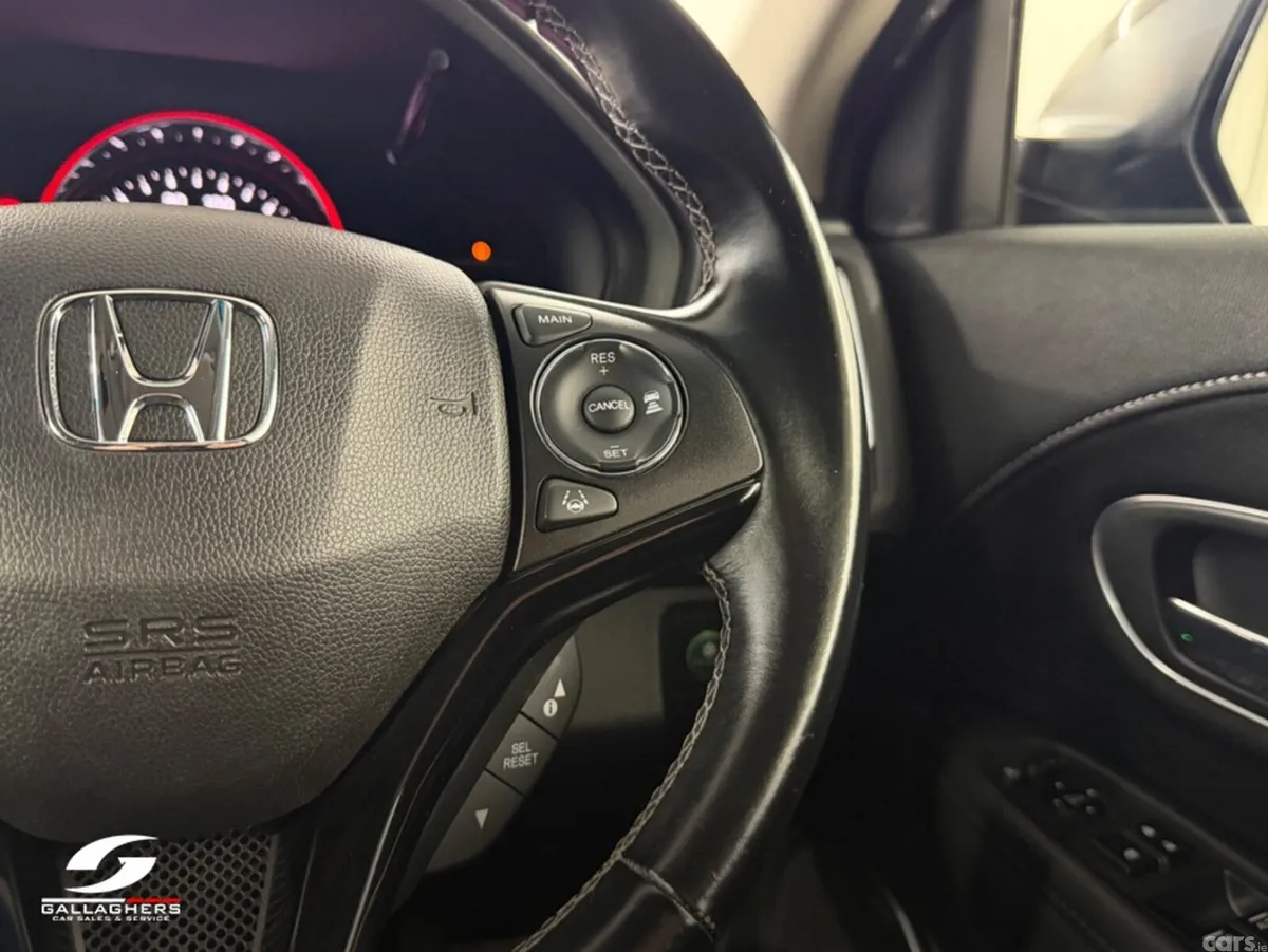 Honda Vezel SUV, Petrol Hybrid, 2021, Black